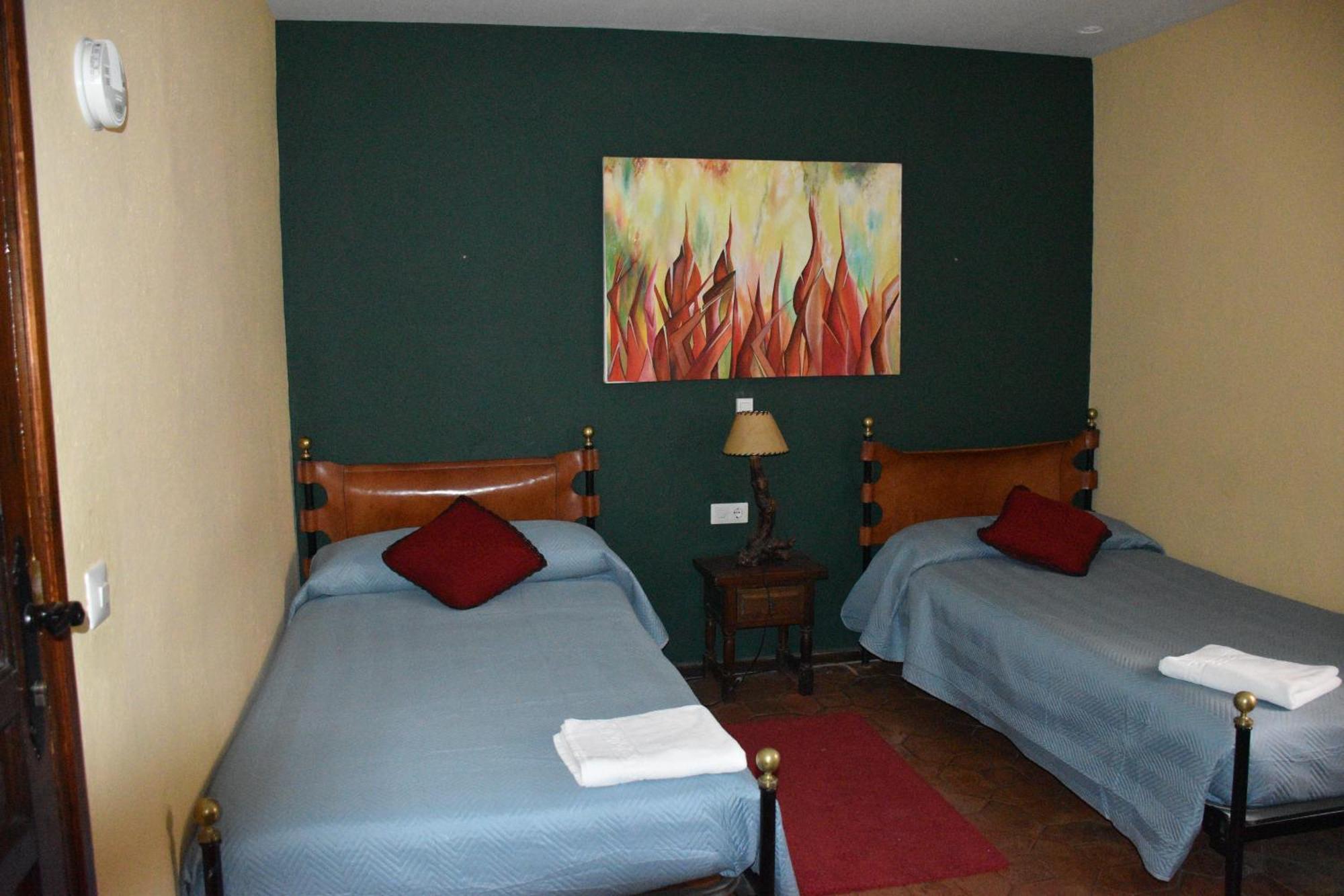 Hotel El Refugio De Juanar Ojén Екстериор снимка
