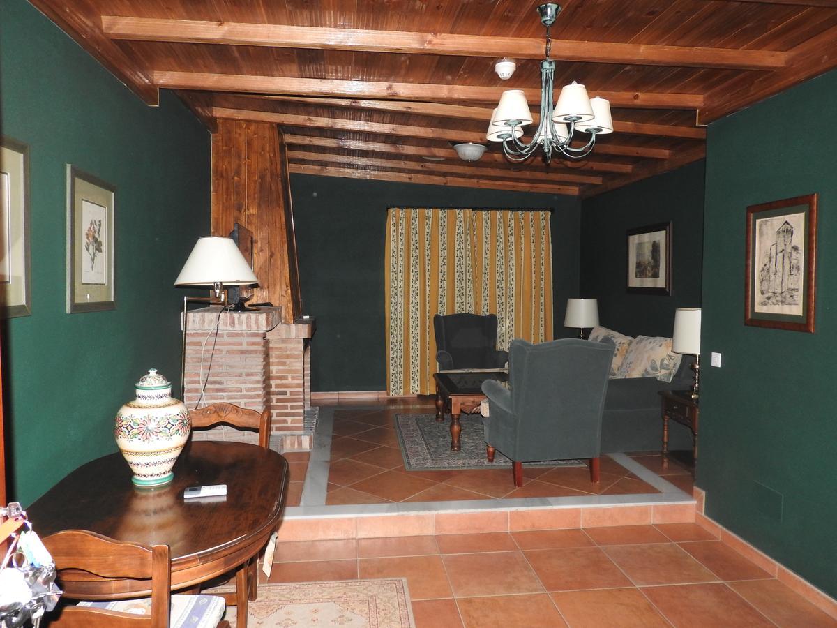 Hotel El Refugio De Juanar Ojén Екстериор снимка